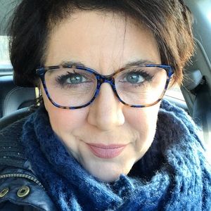 Meet your Posher, Sondra